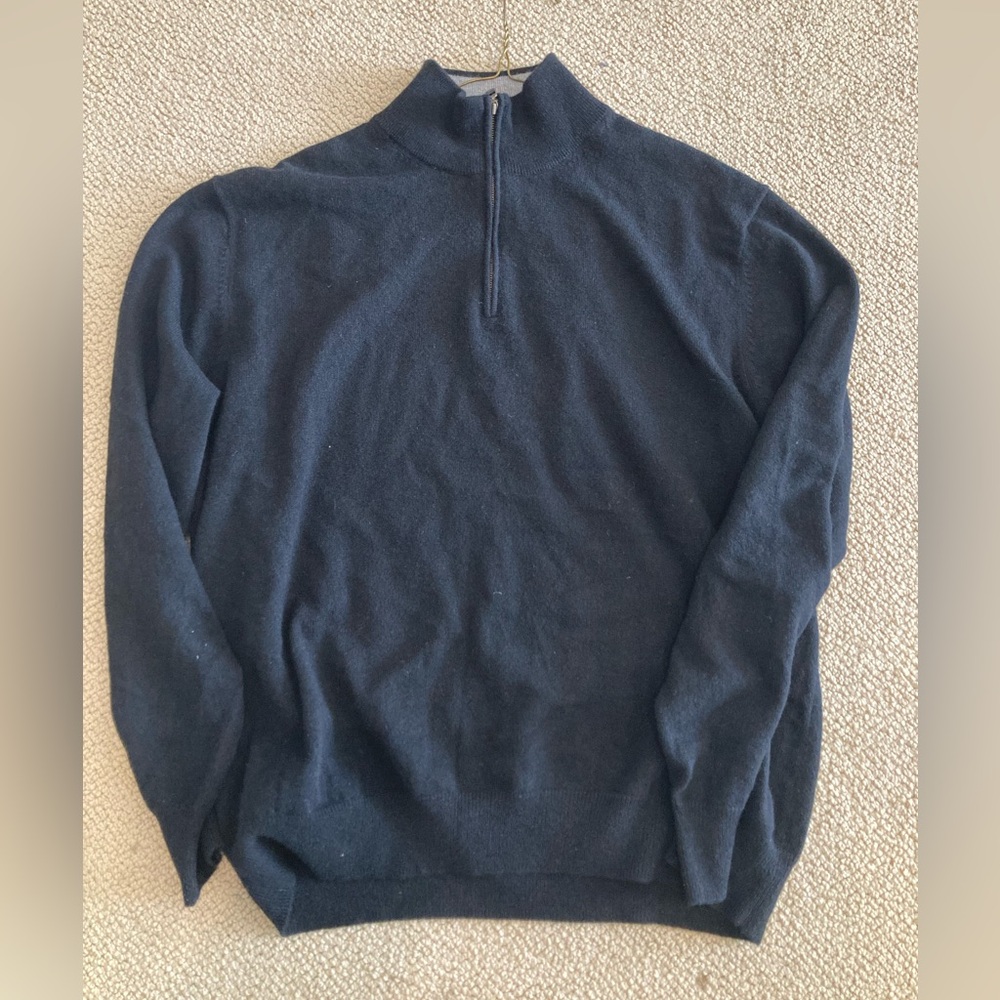 Men’s cashmere black half zip sweater size xl
